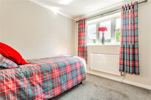 59 The Mere, Ashton-under-lyne, OL6 9NH