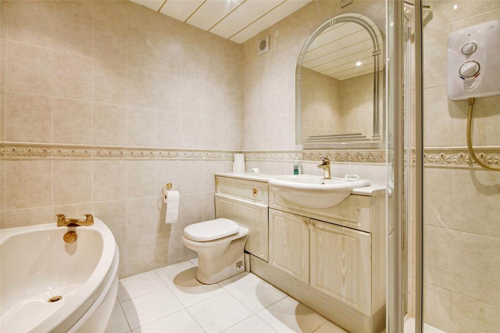 Ensuite Bathroom