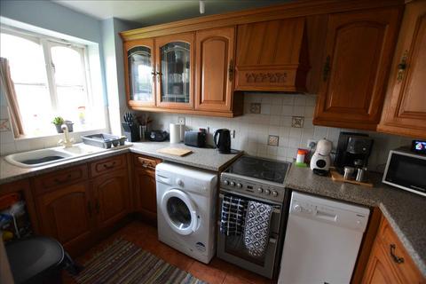 1 bedroom flat for sale, Redford Close, Feltham, Middlesex, TW13