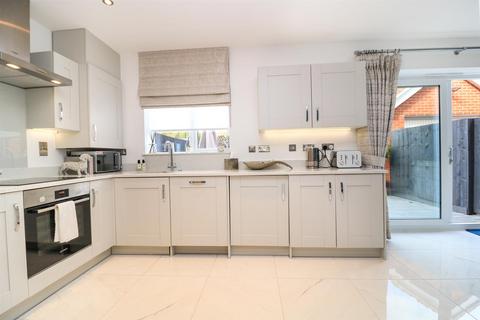 39 Orchard Way, Boreham, Chelmsford, CM3 3GQ