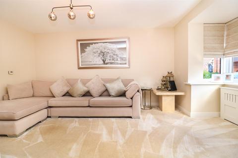 39 Orchard Way, Boreham, Chelmsford, CM3 3GQ