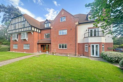 2 bedroom apartment for sale, Station Road, Knowle, B93