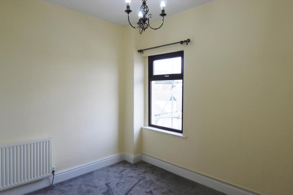 50 Regent Road, Morecambe LA3 1 bed flat to rent £595 pcm (£137 pw)