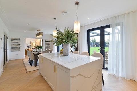 5 bedroom detached house for sale, Alfold Gardens, Horsham Road, Cranleigh, GU6