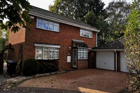 4 bedroom detached house to rent, Collingwood Road, Eaton Socon PE19