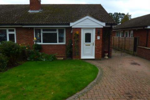 2 bedroom semi-detached house to rent, Elm Grove, Milton Keynes MK17