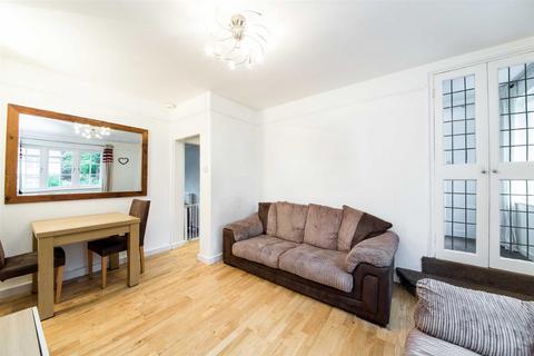 4 bedroom maisonette to rent, Kingswear Road, Dartmouth Park, NW5