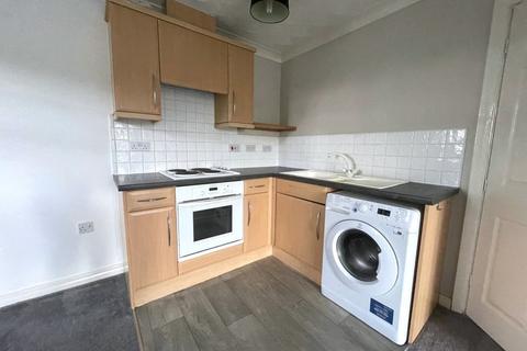 2 bedroom apartment to rent, Fieldings Close, Pemberton