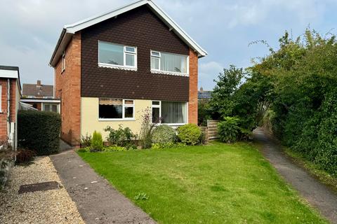 3 bedroom detached house for sale, Aylesbrook Road, Hereford, HR4