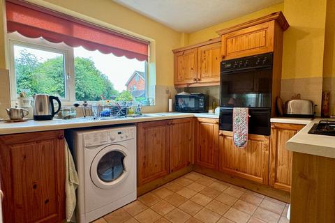 3 bedroom detached house for sale, Aylesbrook Road, Hereford, HR4