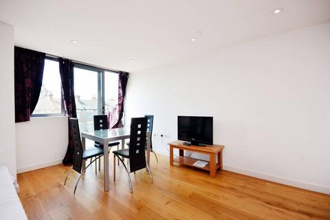 1 bedroom flat to rent, Westwick Gardens, Hammersmith, London, W14