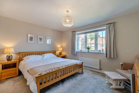 22 Ezart Avenue, Wetherby, LS22 6BB