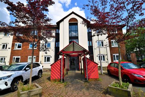 2 bedroom flat for sale, Canterbury Gardens, Friars Court Canterbury Gardens, M5