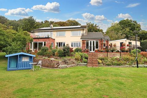 4 bedroom detached house for sale, Waveney Hill, Oulton Broad