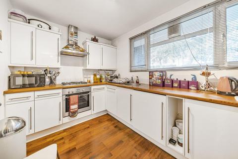 1 bedroom flat for sale, Elspeth Road, Battersea