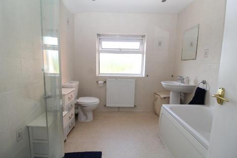 28 Birches Lane, Lostock Green, Northwich, CW9 7SN