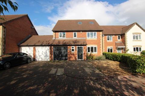 5 bedroom detached house to rent, Church Road, Bristol BS36