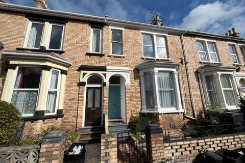 2 bedroom maisonette to rent, Gerston Road, Paignton,