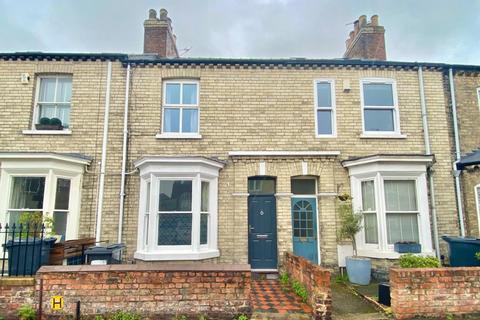 2 bedroom terraced house to rent, Brownlow Street, York