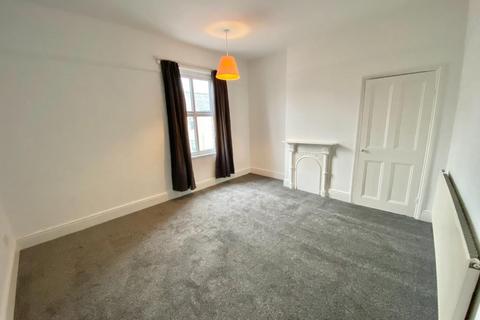 2 bedroom terraced house to rent, Brownlow Street, York