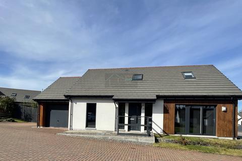 3 bedroom detached house for sale, 7 Siwalik Hill, Forres