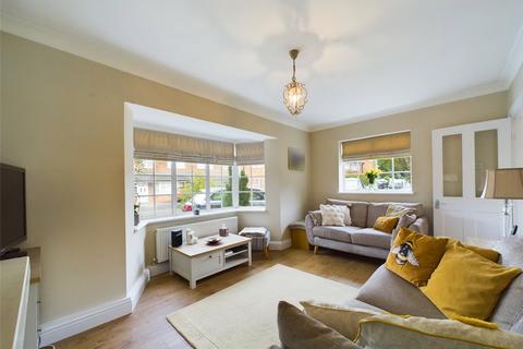 2 bedroom semi-detached house for sale, St. Stephens Crescent, Brentwood, Essex, CM13