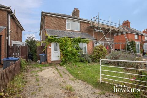 3 bedroom semi-detached house for sale, Springfield Crescent, Royal Wootton Bassett SN4 7