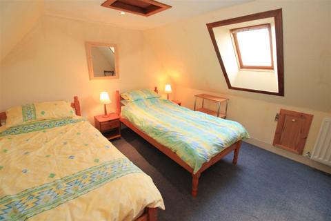 Milton House Main Street, Lybster, KW3 6AQ