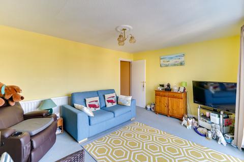 2 bedroom flat for sale, Marmion Avenue, Southsea