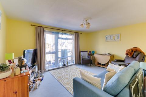 2 bedroom flat for sale, Marmion Avenue, Southsea