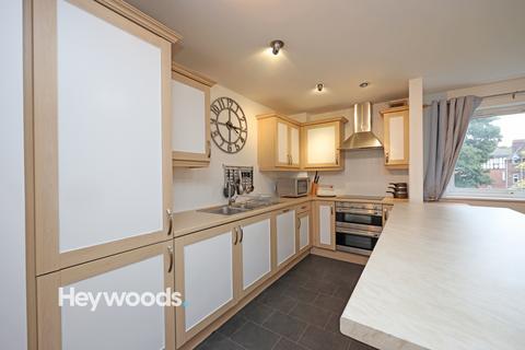 2 bedroom flat to rent, Trinity Court, London Road, Newcastle-under-Lyme