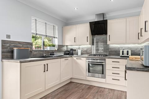 106 Bridgend Park, Bathgate, EH48 2AY