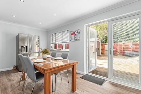 106 Bridgend Park, Bathgate, EH48 2AY