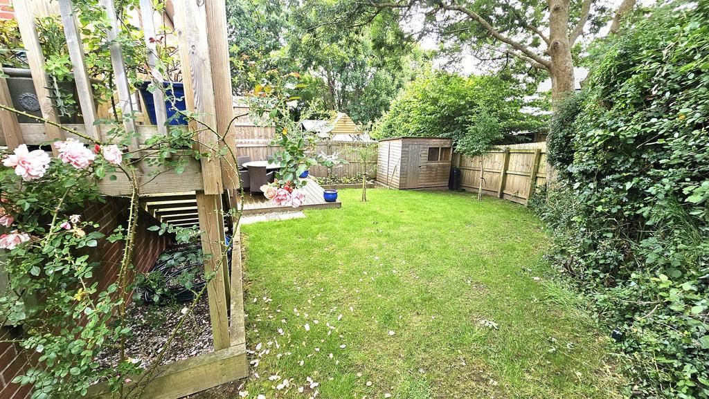 FURTHER NEW GARDEN.jpg