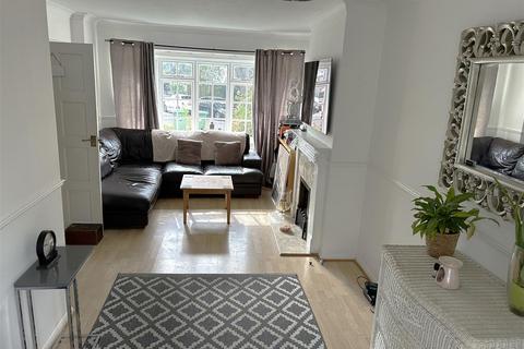 6 The Pantiles, Bromley, BR1 2BX