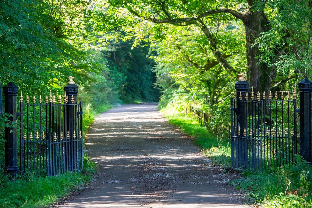 Driveway entrance