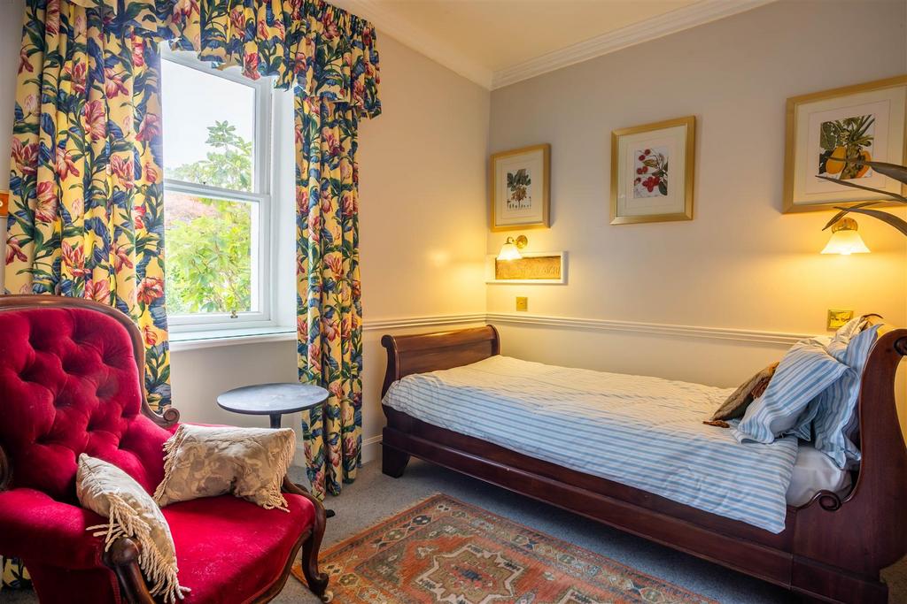 Bedroom 3 - Grizel's room