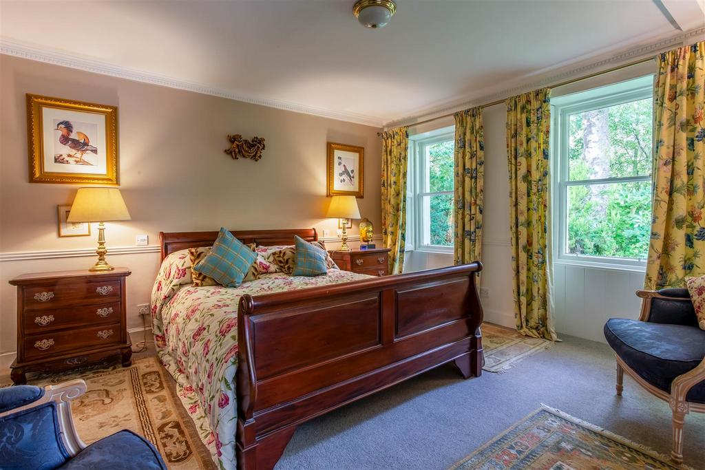 Bedroom 2- Garden room