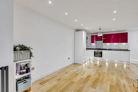 1 bedroom apartment for sale, Brompton Park Crescent, London