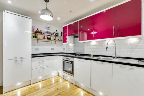 1 bedroom apartment for sale, Brompton Park Crescent, London