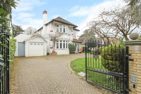 5 bedroom detached house for sale, The Drive, Wallington SM6