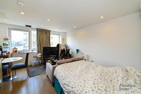 Studio for sale, John Nash Mews, Limehouse, London, E14