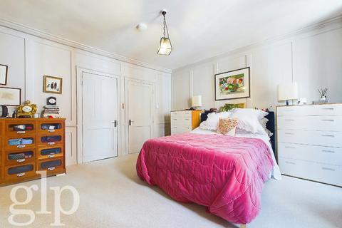 1 bedroom townhouse to rent, Meard Street,  Soho W1F