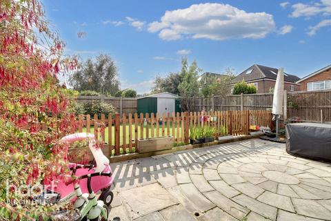 4 bedroom link detached house for sale, Foxearth Close, Biggin Hill