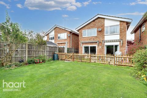 4 bedroom link detached house for sale, Foxearth Close, Biggin Hill