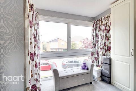 4 Foxearth Close, Biggin Hill, Westerham, TN16 3HQ
