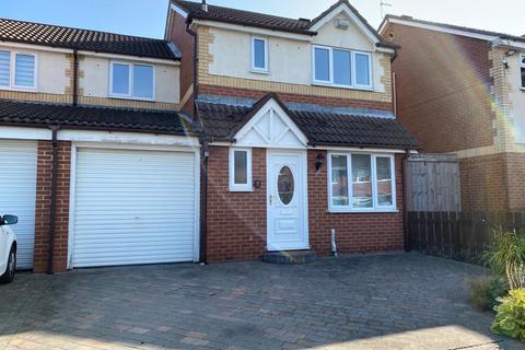 3 bedroom semi-detached house to rent, Glentworth Avenue, Middlesbrough