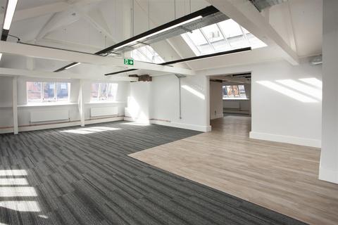 Office to rent, Princess Street, Manchester M1