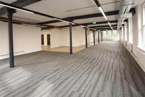 Office to rent, Princess Street, Manchester M1