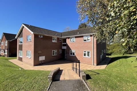 2 bedroom property for sale, Allenview Road, Wimborne